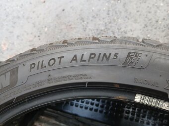 1ks zimní pneu 225/40/18 Michelin Pilot Alpin 5 - 4