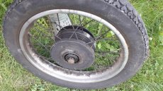 Kola na malou Jawu - 4