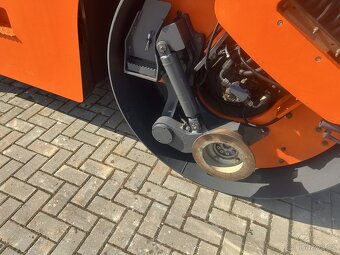 HAMM DV 90 VO vibrační válec - 4