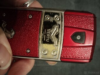 Vertu - 4