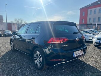 Volkswagen e Golf - 4