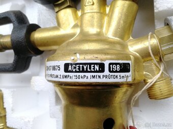 Redukční ventil na acetylen - nový - 4
