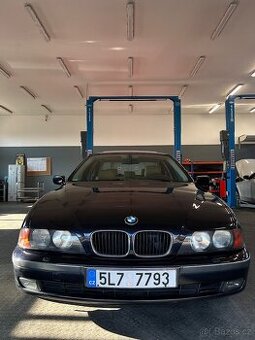 Bmw e39 523i - 4