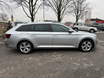 Škoda Superb 2,0 TDI 110 KW DSG - 4