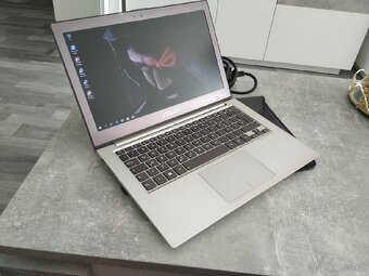 Asus UX32A - 4