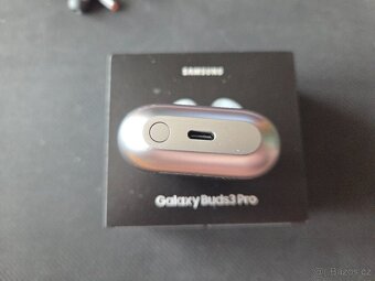 Samsung Galaxy Buds3 Pro stříbrné - 4