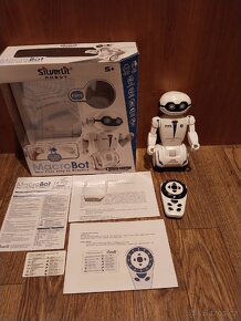 Pojízdní robot na baterie - 4