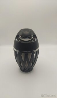 Bluetooth Reproduktor v plamenném designu s LED (nepoužité) - 4