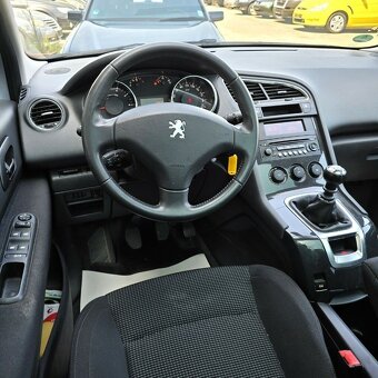 Peugeot 5008 1,6i Family benzín 115kw - 4