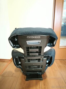 Maxi Cosi 15-36kg - 4