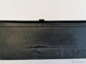 BMW E36 -lišta pod SPZ na přední ///M nárazník - 4