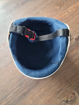 Dětská lyžařská helma - 4