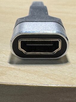 FlexCore USB-C 3.2 Gen 2 (M) to HDMI (F) 4K 60Hz černý - 4