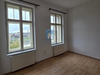 Pronájem bytu 2+KK Plzeň - Jižní Předměstí, ulice Hálkova, 5 - 4