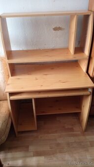 Počítačový stůl - 4