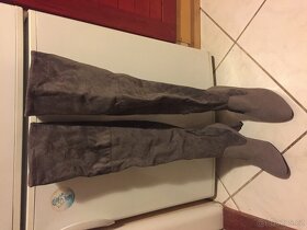 Prodám dámské kozačky nad kolena - 4