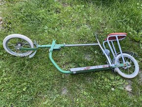 Staré, historické kolo, kolobezka - 4