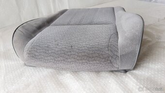 Ford Ranger: Sedák řidiče - 4