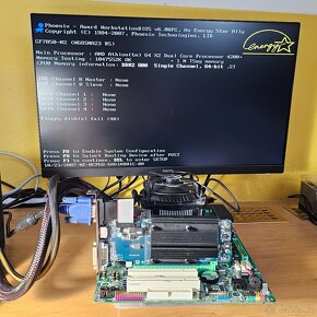 SET: Základní deska + AMD Athlon 64 X2 4200 + 1GB RAM - 4