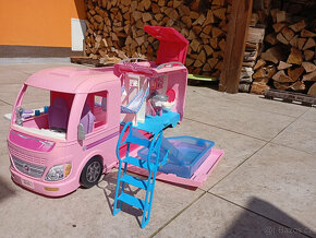 Obytný vůz pro panenku Barbie - 4