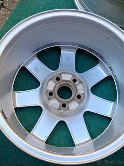 ALU KOLA VW BORA / GOLF IV -- 5x100, 16" - 4