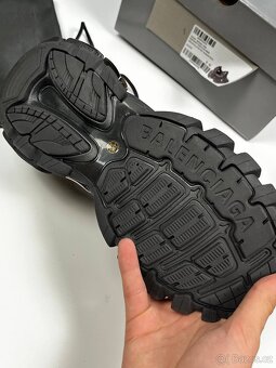 Balenciaga track - 4