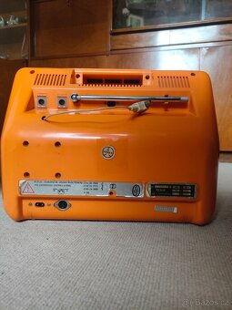 Retro televizor Tesla Satelit - 4