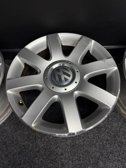 Alu VW 5x112 1K0601025R - 4