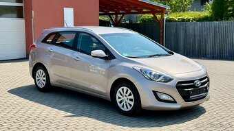 Hyundai i30 //1.6CRDi//81kW//STYLE//AUTOMAT//141TKM// - 4
