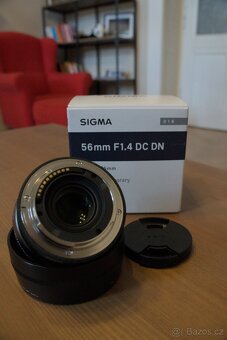 Sigma 56mm f1.4 - 4