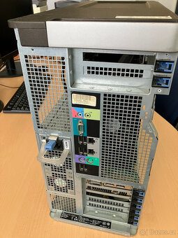 DELL Precision T7600 - 4