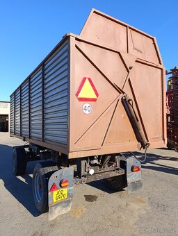 Nákladní traktorový přívěs - silážní - 4