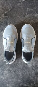 TENISKY NIKE vel.38 - 4