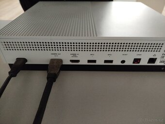 Prodám XBOX one S 1TB - 4