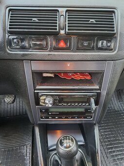 Volkswagen Golf 4 1.9 TDI 96 kW Pacific - 4