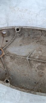 víka motoru Jawa - ČZ - 4