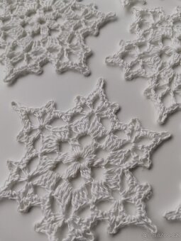 Háčkované vločky - 4