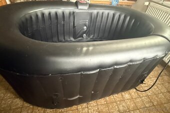 Prodám vířivku Belatrix Mountine 120 - 4