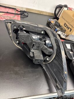 Zadní světla z BMW E60 - 4