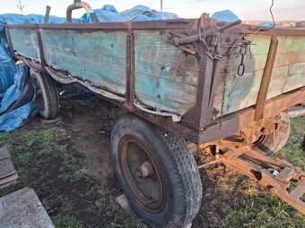 Vlečka za traktor 3,5t -sklopka- - 4