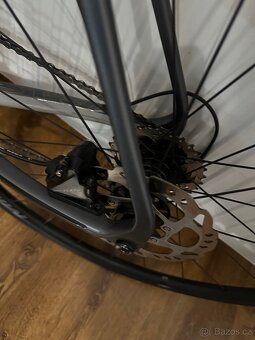 Silniční kolo BASSO Astra Disc - 4