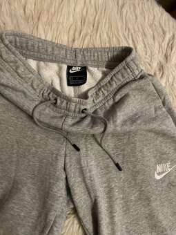 Nike tepláky vel.S - 4