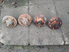 Přední náboje Zetor URI - 4