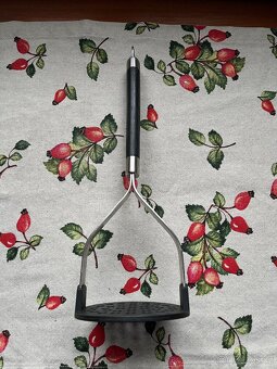 Štouchadlo - mačkadlo na brambory Tchibo - 4