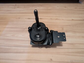 Prodám volant Logitech G29 - 4