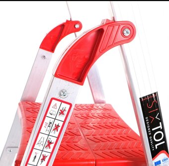 Alu skládací schůdky 3+1 - 4