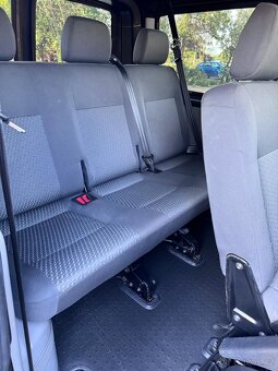 VOLKSWAGEN TRANSPORTER T5 - 4