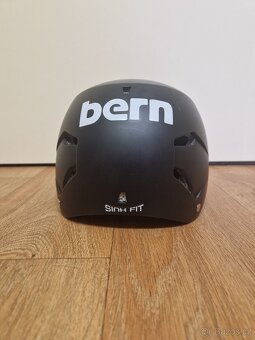 Prodám přilbu Bern Watts - 4
