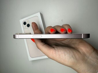 iPhone 13 256 gb, růžový, včetně bohatých doplňků - 4