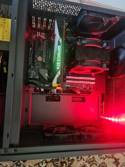 Herni pc sestava ryzen 7, gtx 1080Ti, Msi 180hz - 4